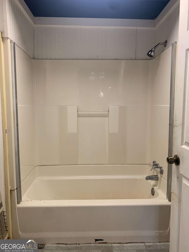 1649 NW Ezra Church Dr NW, Atlanta, GA 30314 - full bath with shower / bath combination