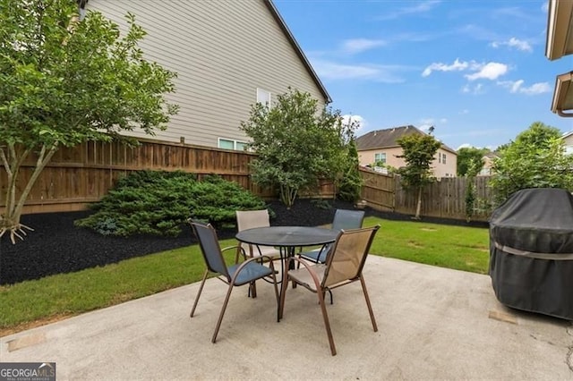 5310 Corinth Ct, Cumming, GA 30040 - view of patio / terrace featuring a fenced backyard, outdoor dining space, and a grill