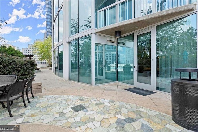 3324 Peachtree Rd NE Unit 1115, Atlanta, GA 30326 - view of patio / terrace