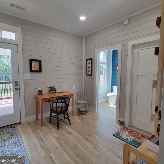 107 Oak Way Dr, Eastanollee, GA 30538 - interior space featuring light wood finished floors, visible vents, and baseboards
