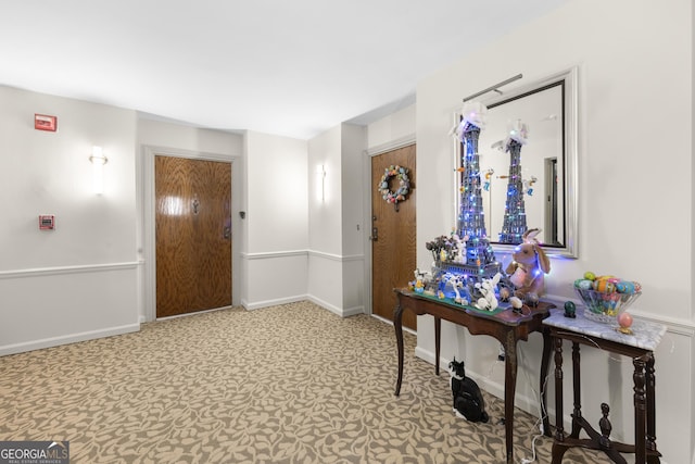 3530 Piedmont Rd NE Unit 3I, Atlanta, GA 30305 - foyer entrance featuring baseboards