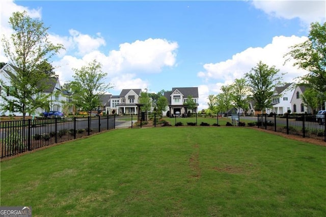 909 Wemberley Ln, Marietta, GA 30064