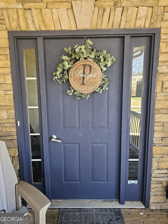 view of property entrance