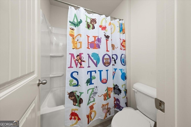 372 Garnet Dr, Acworth, GA 30101 - full bath with toilet and shower / bath combination with curtain