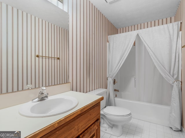 230 Acorn Ct, Mcdonough, GA 30253 - full bathroom featuring wallpapered walls, toilet, vanity, tile patterned floors, and shower / tub combo with curtain