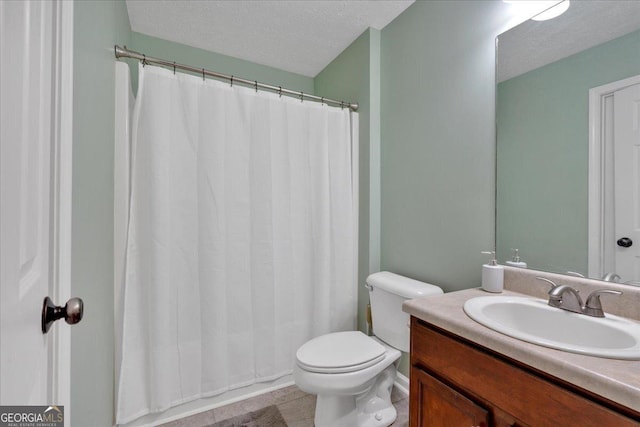 81 Summer Creek Dr, Dallas, GA 30157 - full bath featuring vanity, curtained shower, toilet, and a textured ceiling