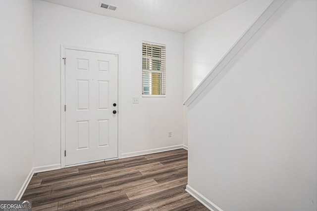 308 Penn Station Way, Cartersville, GA 30120 - entrance foyer with dark wood-style floors and baseboards