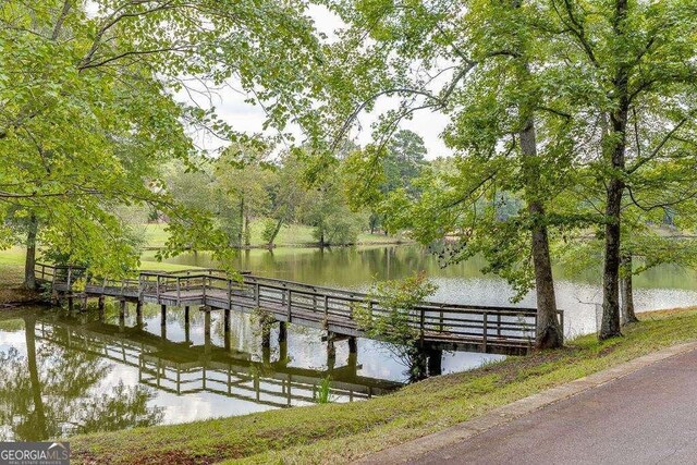 5755 Kennedy Rd, Suwanee, GA 30024