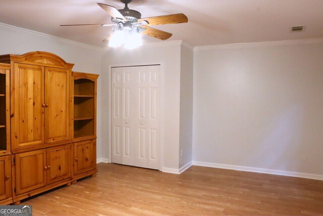 912 Tanners Point Dr, Lawrenceville, GA 30044 - bathroom featuring a sink, double vanity, and a shower with shower door