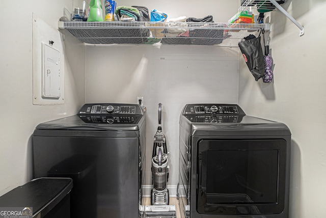 1875 Ebenezer Rd SW, Conyers, GA 30094 - laundry area featuring washer and clothes dryer