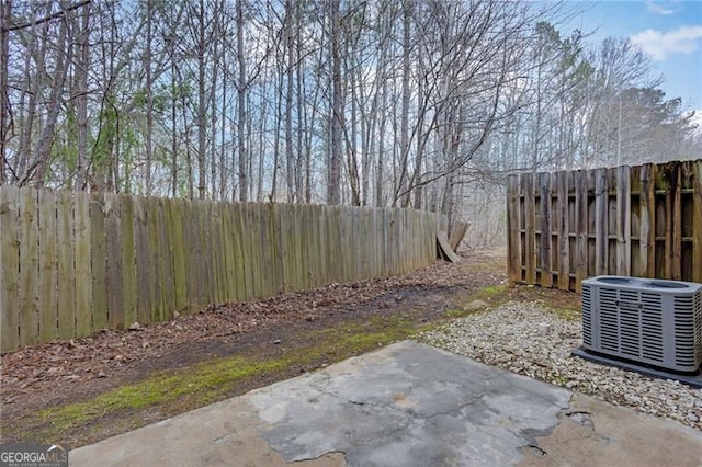 5027 Lower Elm St, Atlanta, GA 30349 - view of yard featuring a patio