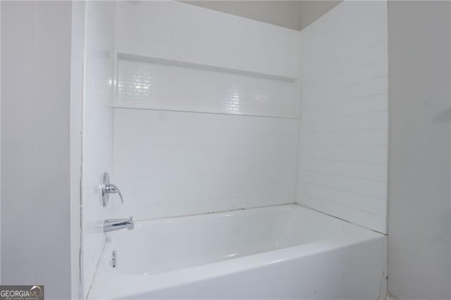 864 Oakhill Ct, Stone Mountain, GA 30088 - full bath featuring shower / washtub combination