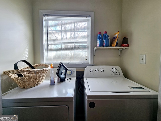 403 Holiday Rd, Franklin, GA 30217 - washroom with laundry area and washing machine and dryer