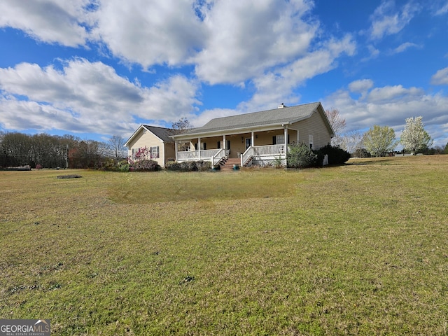 403 Holiday Rd, Franklin, GA 30217 - view of front of property featuring a porch and a front yard