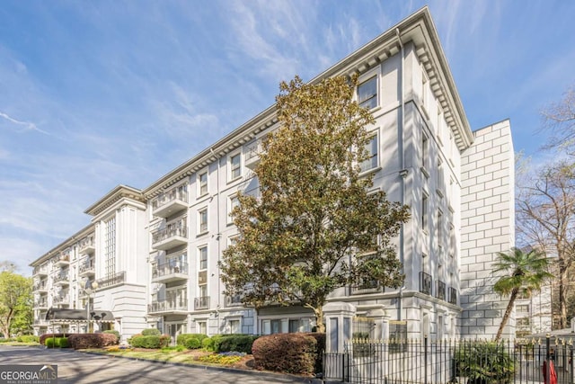 3201 Lenox Rd NE Unit 16, Atlanta, GA 30324 - view of apartment building / complex