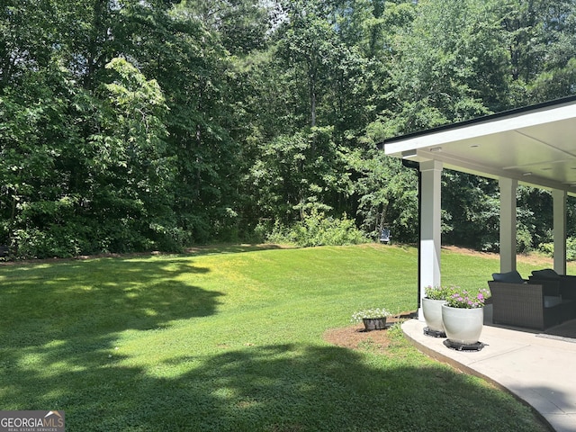 310 Persimmon Dr, Sharpsburg, GA 30277 - view of grassy yard