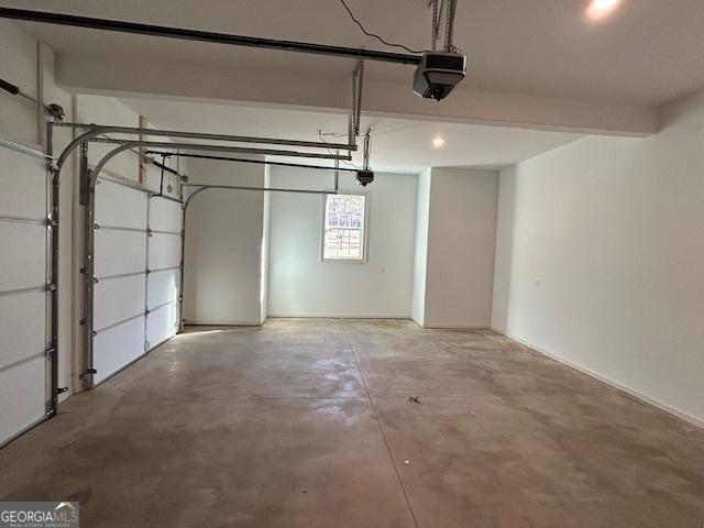 7 Fontaine Dr, Newnan, GA 30263 - garage featuring a garage door opener