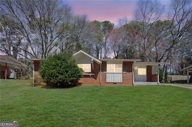 2522 Brentwood Ct, Decatur, GA 30032 - ranch-style home featuring brick siding and a front yard