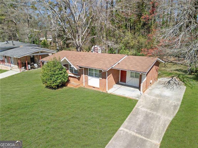 2522 Brentwood Ct, Decatur, GA 30032 - view of front of house featuring concrete driveway and a front lawn