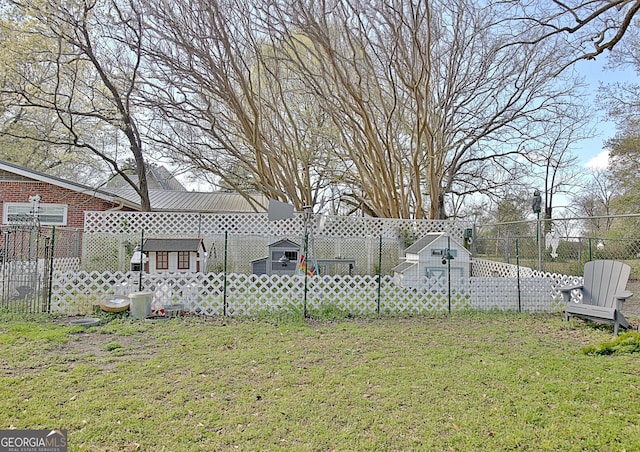 151 Flat Shoals Rd, Woodbury, GA 30293 - view of yard with fence