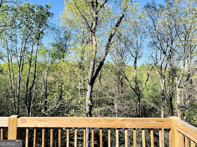 285 W0Lf Den Rd, Royston, GA 30662 - view of deck