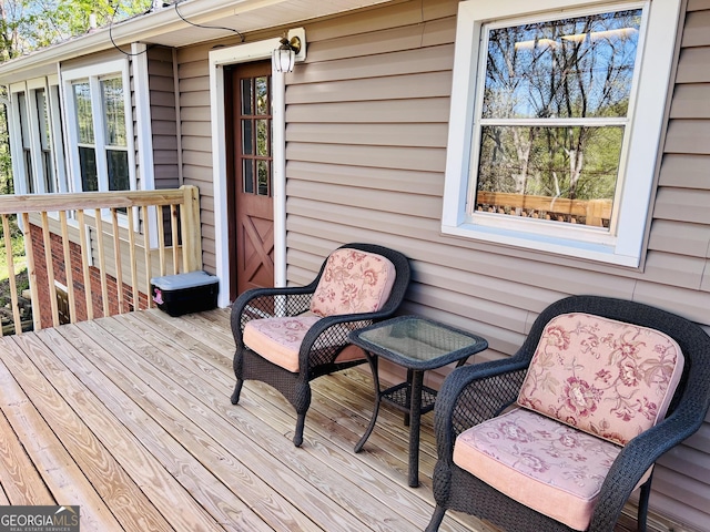 285 W0Lf Den Rd, Royston, GA 30662 - view of deck