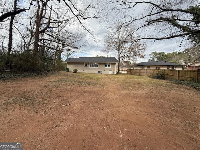 1643 Columbia Dr, Decatur, GA 30032 - view of yard with fence