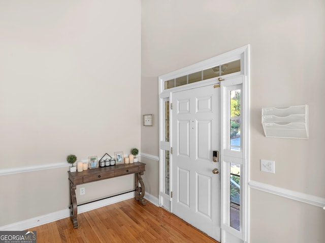 152 Vinings Lake Ct SW, Mableton, GA 30126 - foyer entrance featuring baseboards and wood finished floors