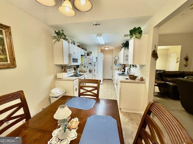 5555 Carlton Ln, Garfield, GA 30425 - view of dining area