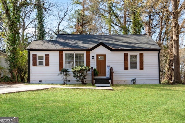 single story home with crawl space and a front yard