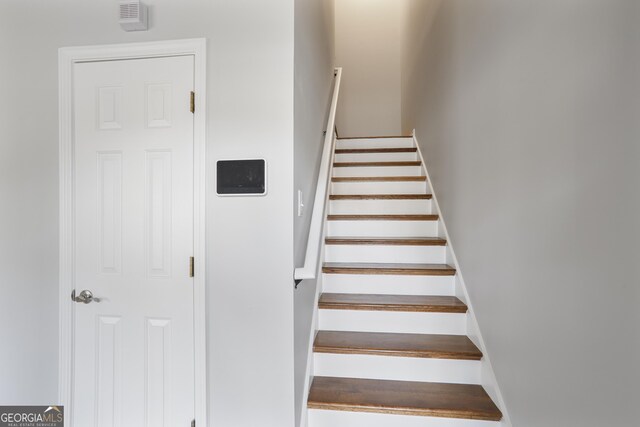 1579 Eastern Sunrise Ln, Decatur, GA 30034 - stairs featuring baseboards
