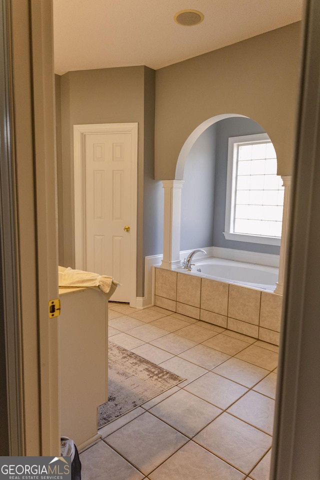 430 Brantley Rdg, Warner Robins, GA 31088 - bathroom featuring tile patterned flooring and a bath