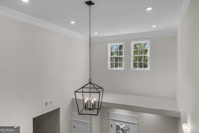 243 Barrington Oaks Dr, Brunswick, GA 31523 - interior details featuring a notable chandelier, visible vents, and recessed lighting