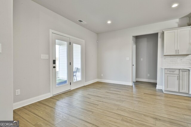 8 Sumner Way, Senoia, GA 30276 - kitchen featuring visible vents, light countertops, ceiling fan, and dishwasher