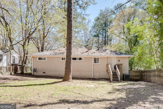 2926 Westbury Dr, Decatur, GA 30033 - rear view of property with fence and crawl space