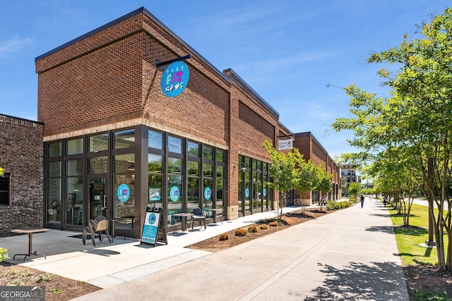 view of building exterior