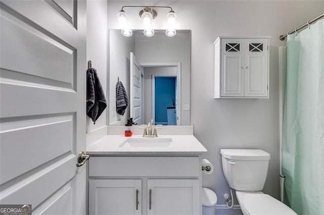 197 Saddleridge Dr, Bremen, GA 30110 - full bathroom featuring vanity and curtained shower