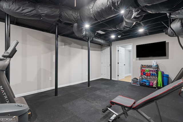 2672 Langland Ct NE, Atlanta, GA 30345 - workout room with baseboards