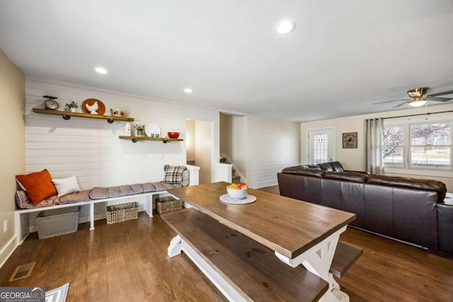 dining space featuring visible vents, wood finished floors, recessed lighting, and a ceiling fan