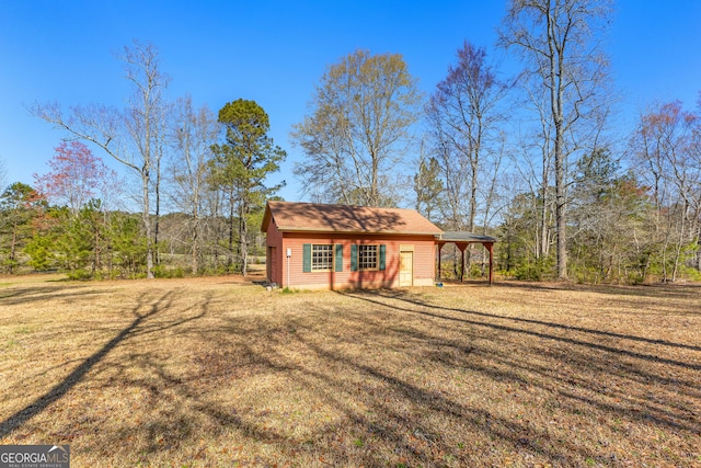 9095 Cedar Grove Rd, Fairburn, GA 30213 - view of front of home with a front yard
