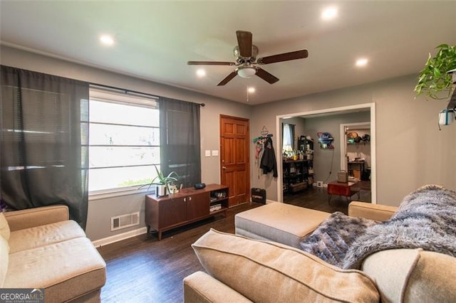 living area featuring wood finished floors, recessed lighting, ceiling fan, and visible vents
