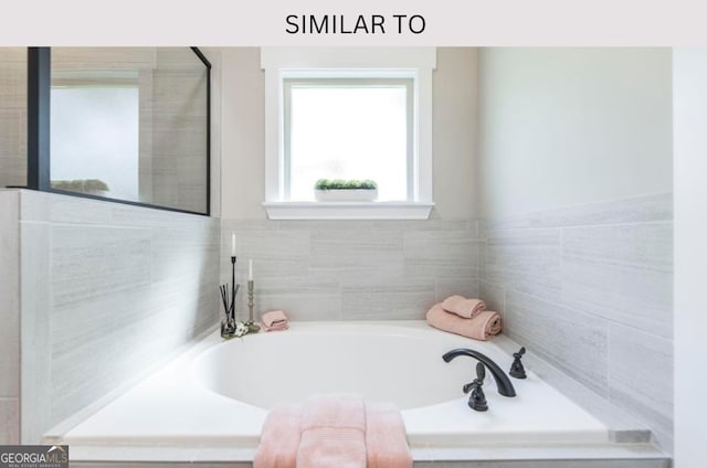 107 Tilden Way, Perry, GA 31069 - full bathroom with a garden tub