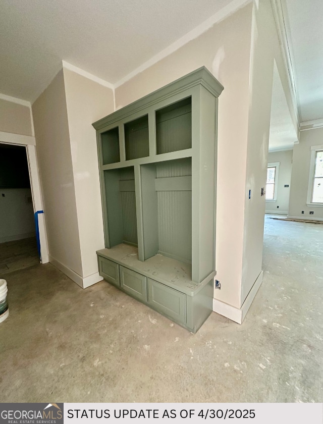 107 Tilden Way, Perry, GA 31069 - detailed view of crown molding and baseboards