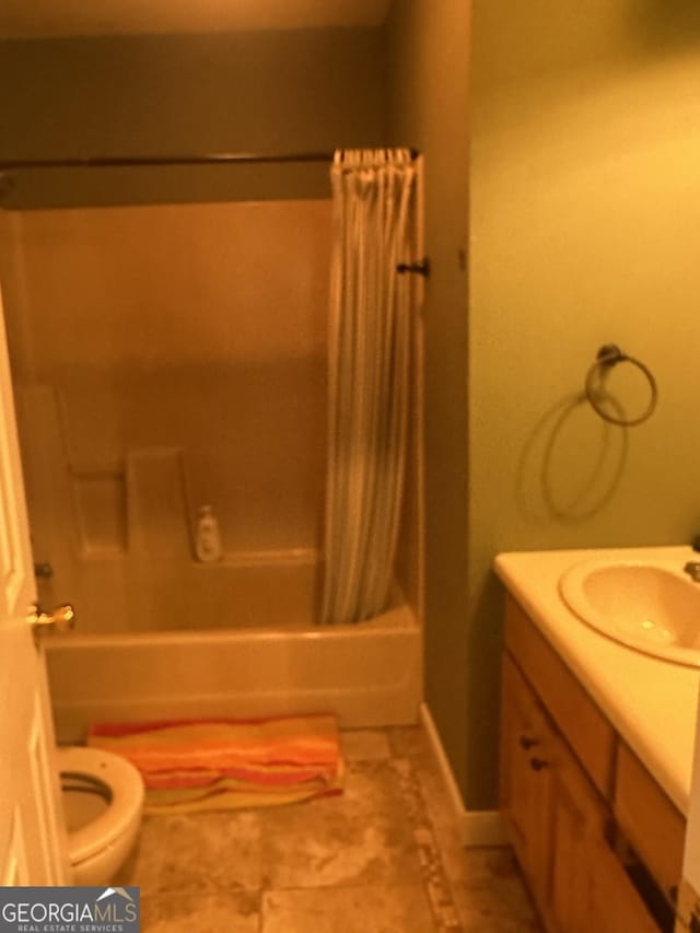 78 Ramblin Rose Ln, Rabun Gap, GA 30568 - full bathroom featuring shower / bath combo with shower curtain, toilet, and vanity