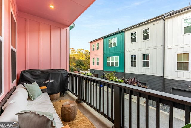 balcony featuring a grill