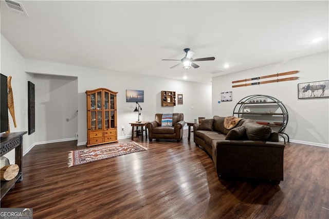 living room with baseboards, visible vents, recessed lighting, a ceiling fan, and wood finished floors