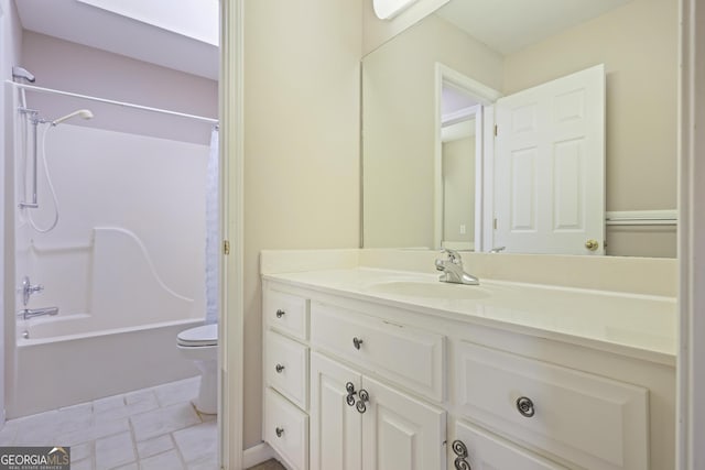 full bathroom with toilet, shower / tub combo with curtain, and vanity