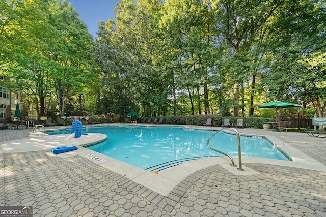 112 Bentley Pl, Tucker, GA 30084 - pool with fence and a patio area