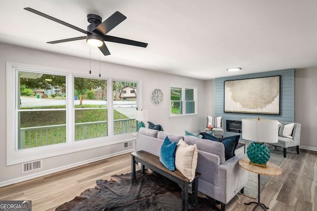 3069 Thrasher Cir, Decatur, GA 30032 - living area with wood finished floors and a ceiling fan