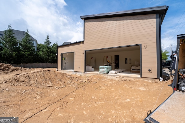 2650 Roswell Rd, Marietta, GA 30062 - view of garage